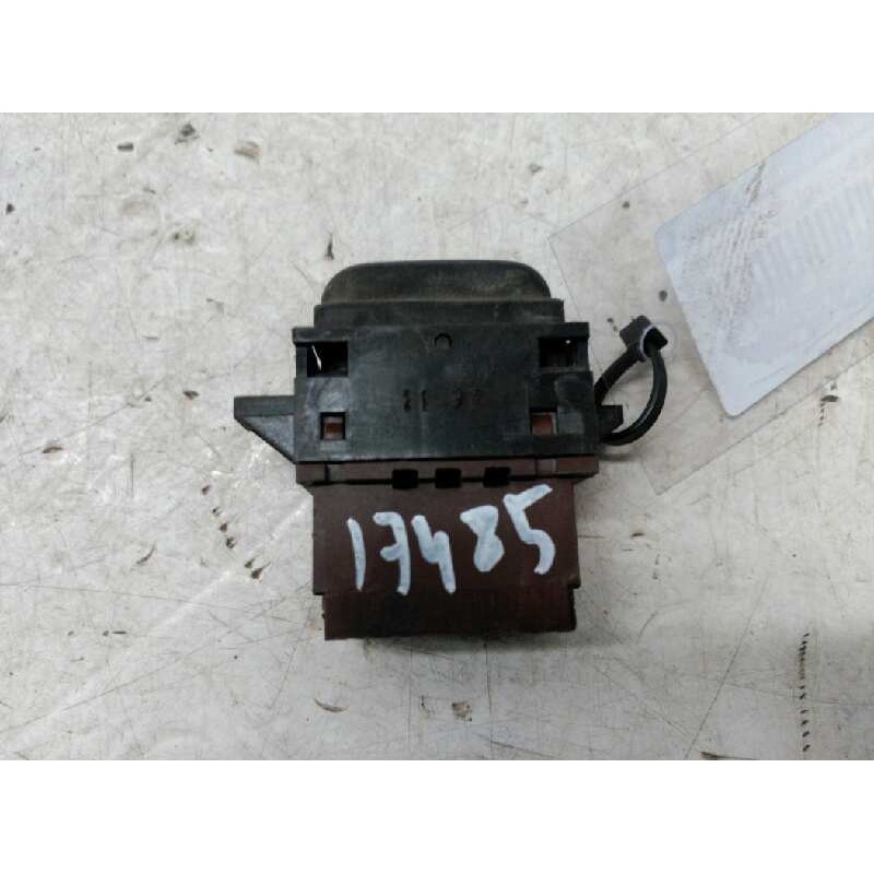 Recambio de mando elevalunas trasero izquierdo para renault laguna (b56) 2.0 d rn (b56f/g) referencia OEM IAM   