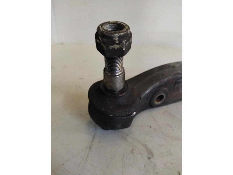 Recambio de brazo suspension inferior delantero izquierdo para iveco daily caja cerrada (2006 =>) referencia OEM IAM 504207328  