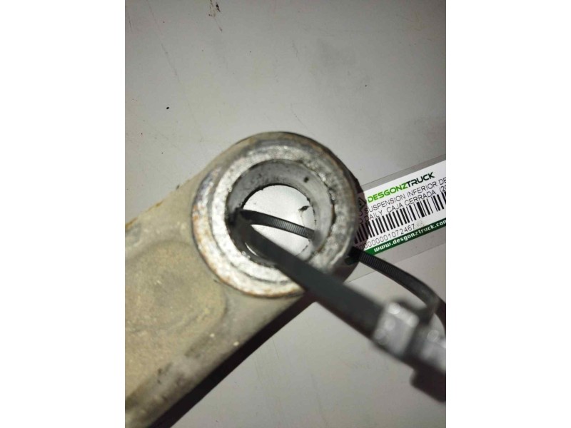 Recambio de brazo suspension inferior delantero izquierdo para iveco daily caja cerrada (2006 =>) referencia OEM IAM 504207328  