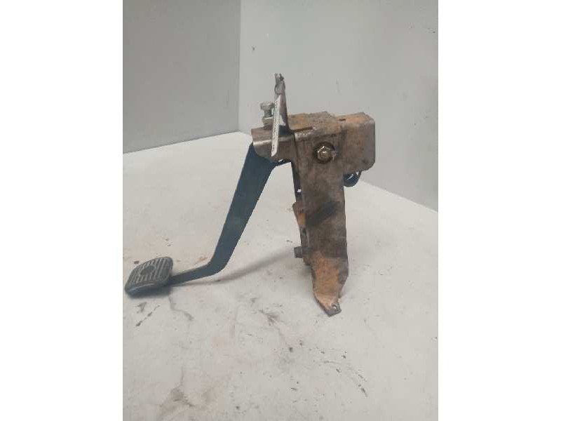 Recambio de pedal embrague para nissan trucks l35.09 l-35.095 referencia OEM IAM   