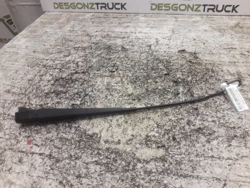 Recambio de brazo limpia delantero izquierdo para citroën xsara picasso 2.0 hdi referencia OEM IAM YC1517526DA  