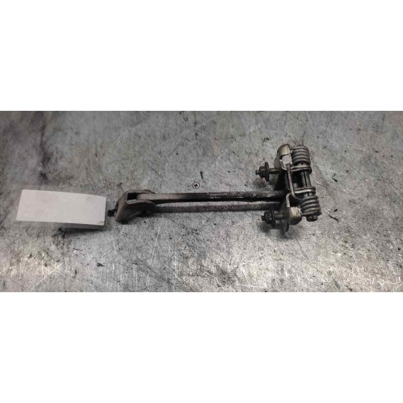Recambio de retenedor puerta para opel movano b kasten/combi ka l1h1 2,8t referencia OEM IAM   DELANTERA DERECHA