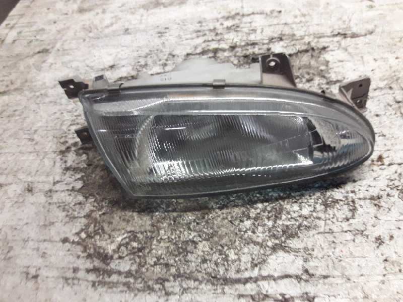 Recambio de faro derecho para citroën xsara picasso 2.0 hdi referencia OEM IAM  5 PINS 