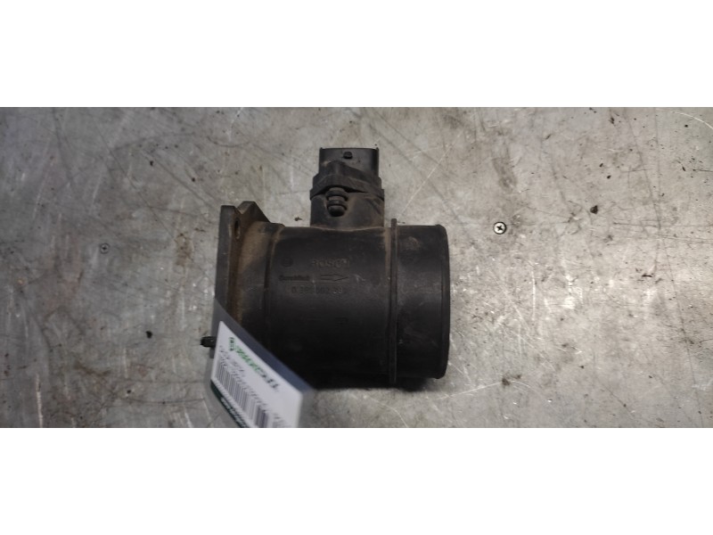 Recambio de caudalimetro para nissan terrano/terrano.ii (r20) 2.7 turbodiesel referencia OEM IAM 0281002207 5 PINS 