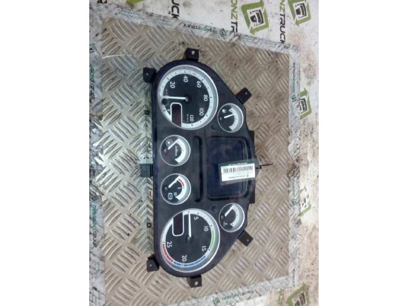 Recambio de cuadro instrumentos para daf serie xf105.xxx fsa 4x2 super-space-cab referencia OEM IAM 1743496  