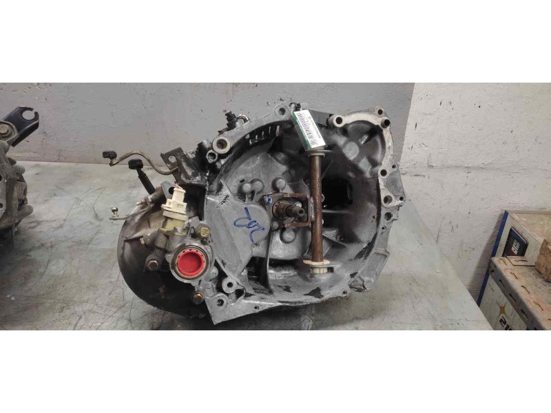 Recambio de caja cambios para peugeot 306 berlina 3/4/5 puertas (s2) graffic referencia OEM IAM 20TB38  