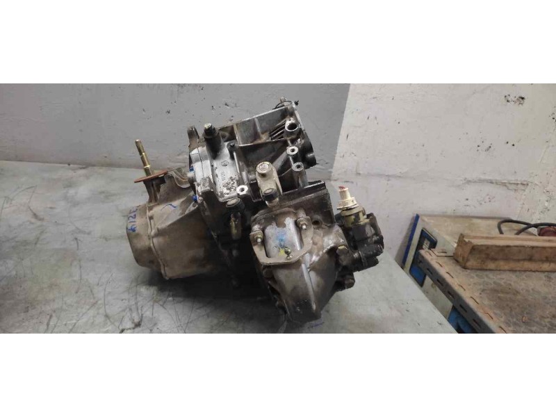 Recambio de caja cambios para peugeot 306 berlina 3/4/5 puertas (s2) graffic referencia OEM IAM 20TB38  
