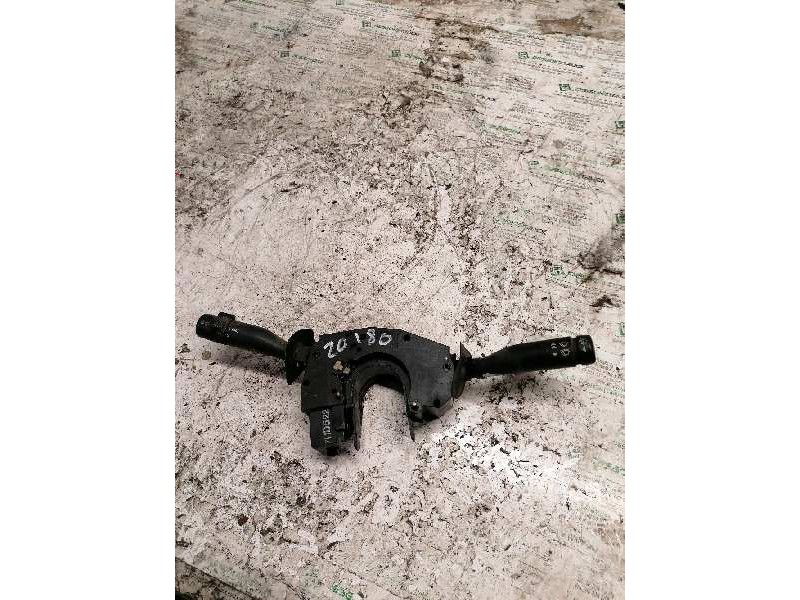 Recambio de mando multifuncion para ford fiesta berl./courier courier furg. referencia OEM IAM   11/11 PINS