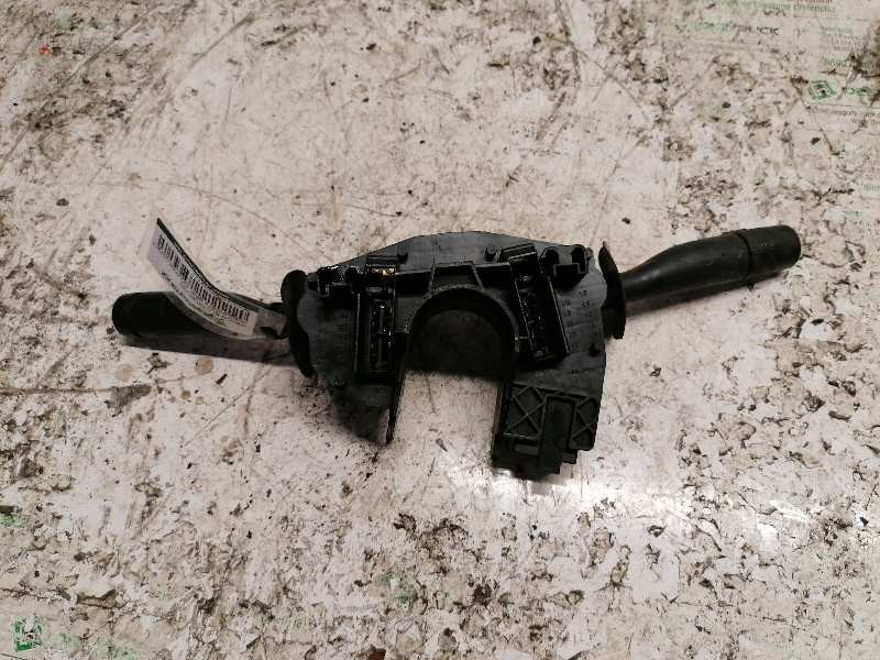 Recambio de mando multifuncion para ford fiesta berl./courier courier furg. referencia OEM IAM   11/11 PINS