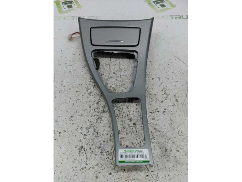 Recambio de guarnecidos palanca cambio para bmw serie 3 berlina (e90) 320d referencia OEM IAM 51167078571  