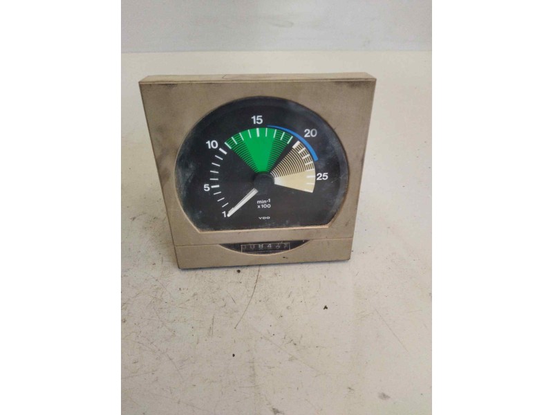 Recambio de cuadro instrumentos para man f 90 26.272/322 referencia OEM IAM 81271026072  