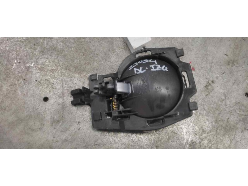 Recambio de maneta interior delantera izquierda para citroën c3 1.4 premier referencia OEM IAM 9647164677  