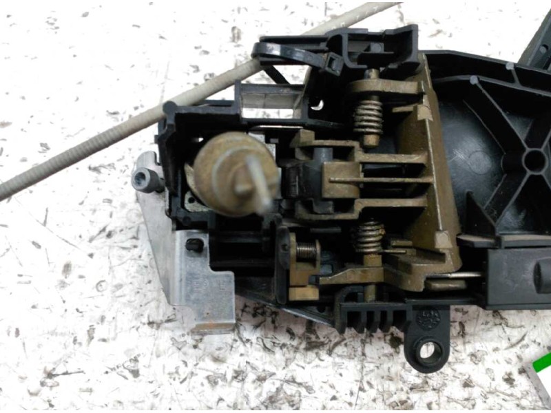 Recambio de maneta exterior delantera izquierda para bmw serie 3 berlina (e90) 320d referencia OEM IAM   