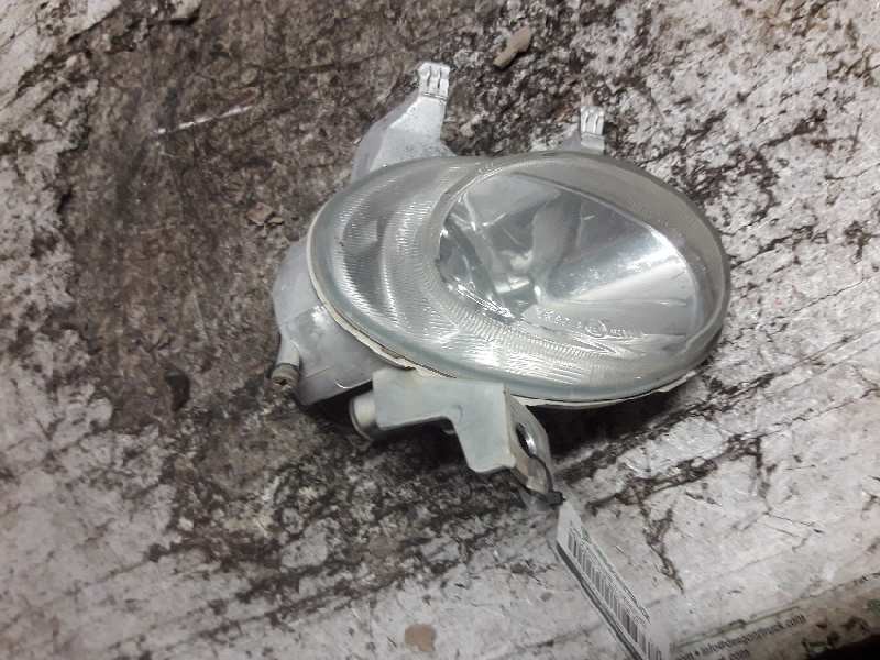 Recambio de faro antiniebla derecho para peugeot 206 berlina xt referencia OEM IAM 9635076080 2 PINS 