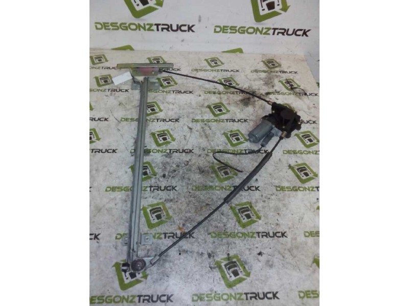 Recambio de elevalunas delantero derecho para daf serie xf105.xxx fsa 4x2 space-cab referencia OEM IAM 0130821916  