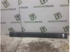 Recambio de moldura puerta trasera izquierda para renault master combi desde ´98 2.5 diesel referencia OEM IAM 7701692582  