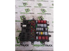 Recambio de caja reles / fusibles para renault magnum ab 2005 cabina adel.tractor semirr. gv  4x2 4xx.18 gran espacio referencia