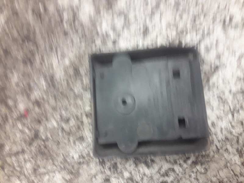 Recambio de moldura para renault master combi desde ´98 2.5 diesel referencia OEM IAM   