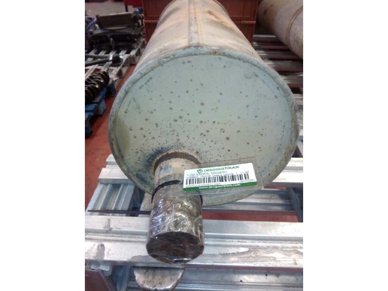 Recambio de tubo escape trasero para nissan trade chasis cabina referencia OEM IAM 09105262  