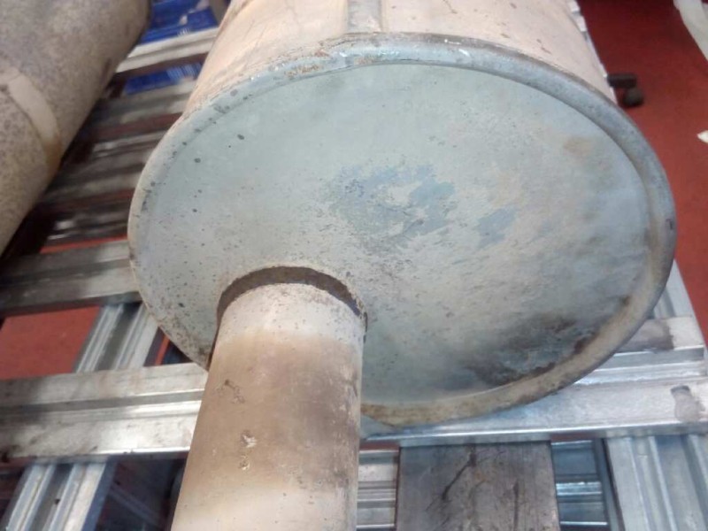 Recambio de tubo escape trasero para nissan trade chasis cabina referencia OEM IAM 09105262  