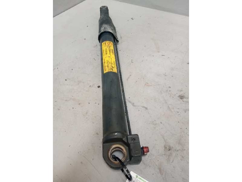 Recambio de brazo elevacion cabina para iveco stralis (ad/at) 7.8 diesel referencia OEM IAM 500370651  