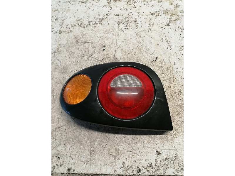 Recambio de piloto trasero izquierdo para renault megane i coach/coupe (da0) referencia OEM IAM   6 PINS