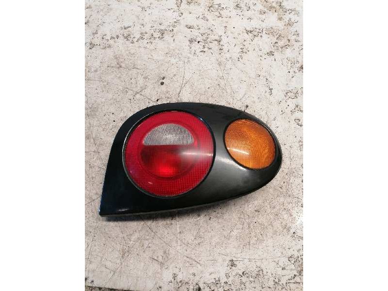Recambio de piloto trasero derecho para renault megane i coach/coupe (da0) referencia OEM IAM   6 PINS