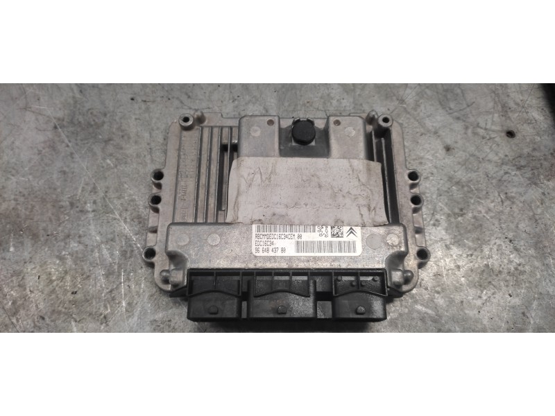 Recambio de centralita motor uce para peugeot 308 sport referencia OEM IAM 9664843780  