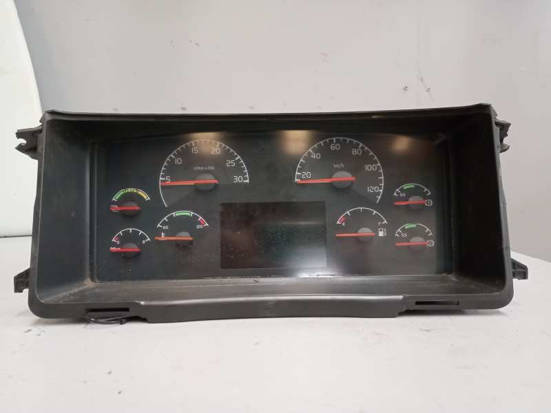 Recambio de cuadro instrumentos para volvo trucks b12b referencia OEM IAM 70329295  