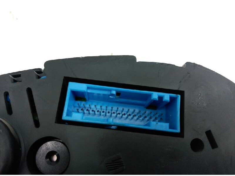 Recambio de cuadro instrumentos para seat leon (1m1) 1.9 tdi referencia OEM IAM 88311292  