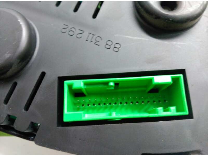 Recambio de cuadro instrumentos para seat leon (1m1) 1.9 tdi referencia OEM IAM 88311292  