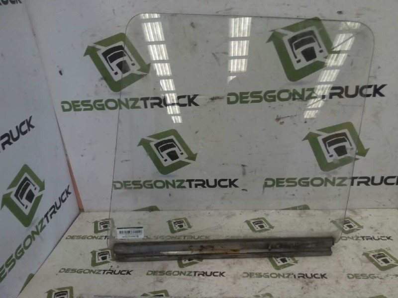 Recambio de luna delantera derecha para mercedes trucks lk/ln2 1117 o, 1117 lo (158-170cv) referencia OEM IAM   