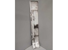 Recambio de molduras traseras para renault magnum e-tech 2000  fas gv 4 x 2 larga distancia referencia OEM IAM 5010148829  MOLDU 2