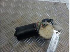 Recambio de motor limpia delantero para nissan eco - t 100.45/78 kw/e2 referencia OEM IAM 964670 9390332390 BOSCH/12V