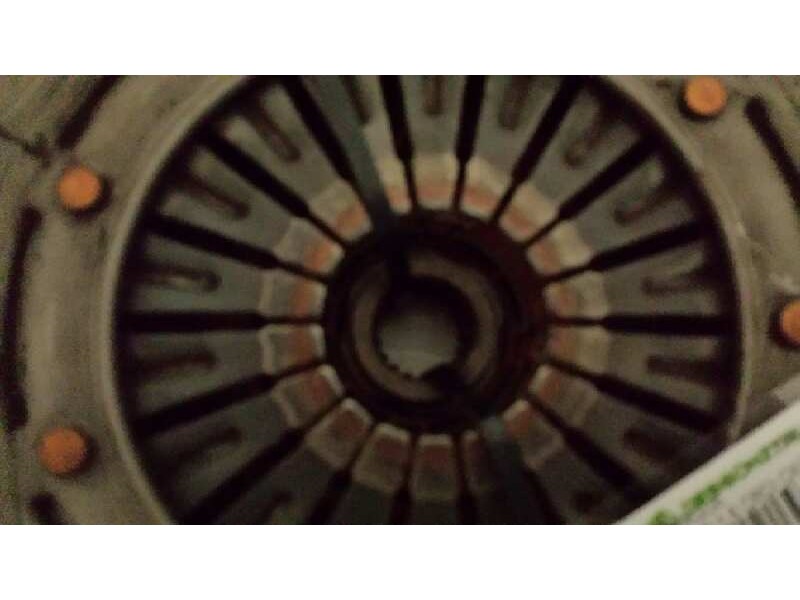 Recambio de kit embrague para hyundai i30 1.6 crdi cat referencia OEM IAM   