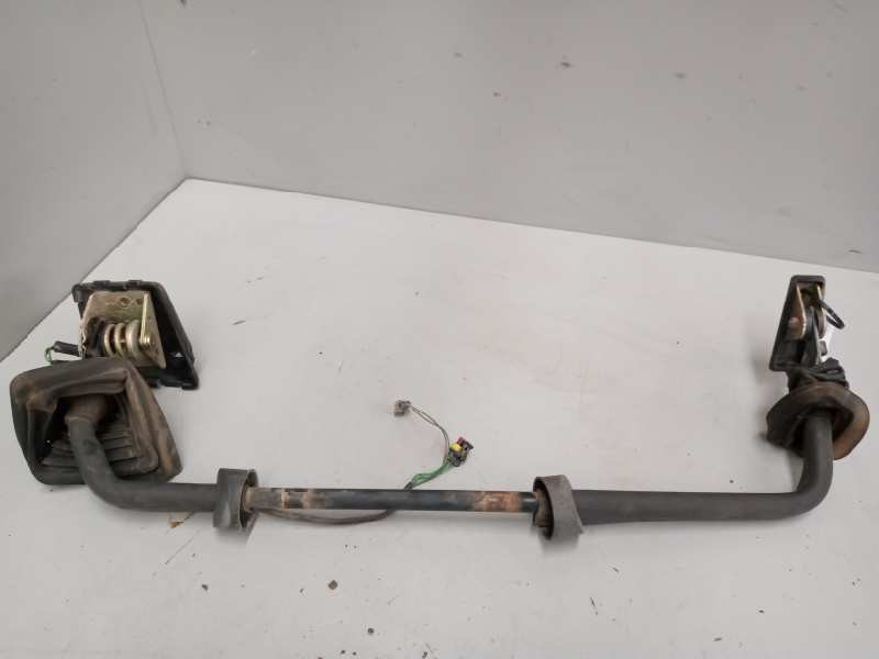 Recambio de brazo retrovisor izquierdo para iveco stralis (as) fsa t / p 4x2 gran espacio referencia OEM IAM   
