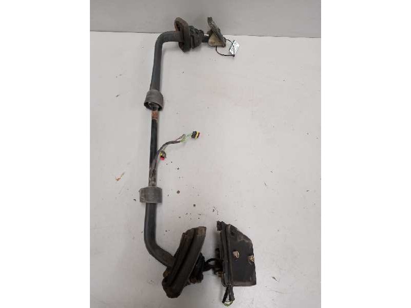 Recambio de brazo retrovisor izquierdo para iveco stralis (as) fsa t / p 4x2 gran espacio referencia OEM IAM   