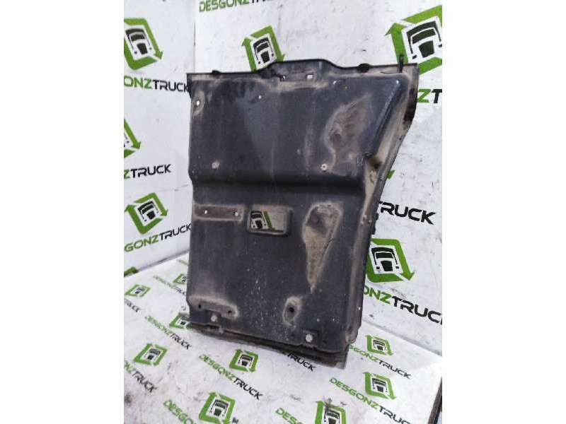 Recambio de peldaño derecho para scania trucks p, g, r, t series r 480 (480cv) referencia OEM IAM   