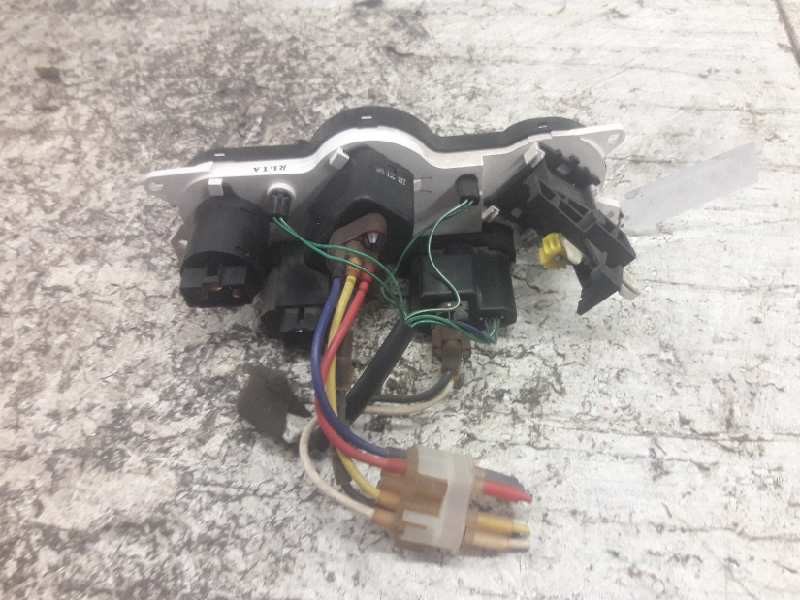 Recambio de mando calefaccion / aire acondicionado para hyundai coupe (rd) 1.6 16v cat referencia OEM IAM 961207  