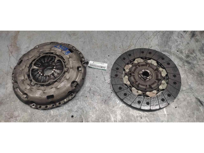 Recambio de kit embrague para volkswagen golf v berlina (1k1) conceptline (e) referencia OEM IAM   