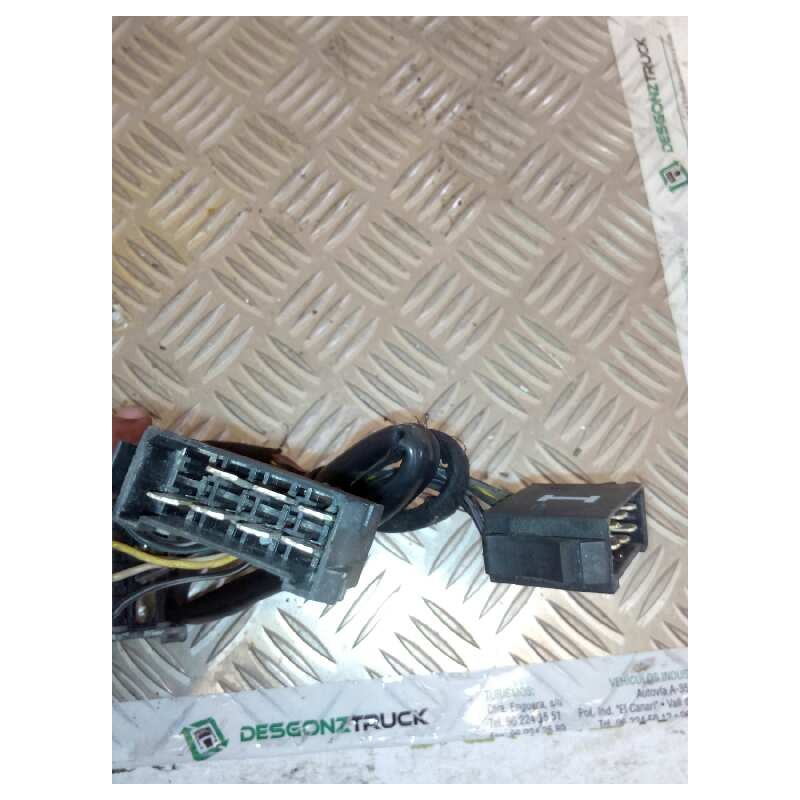 Recambio de mando limpia para mercedes trucks lk/ln2 1117 o, 1117 lo (158-170cv) referencia OEM IAM 6735400445  