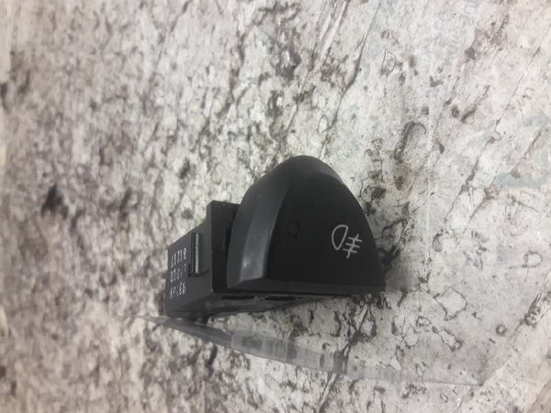 Recambio de boton antiniebla para hyundai coupe (rd) 1.6 16v cat referencia OEM IAM 93740 6 PINS 