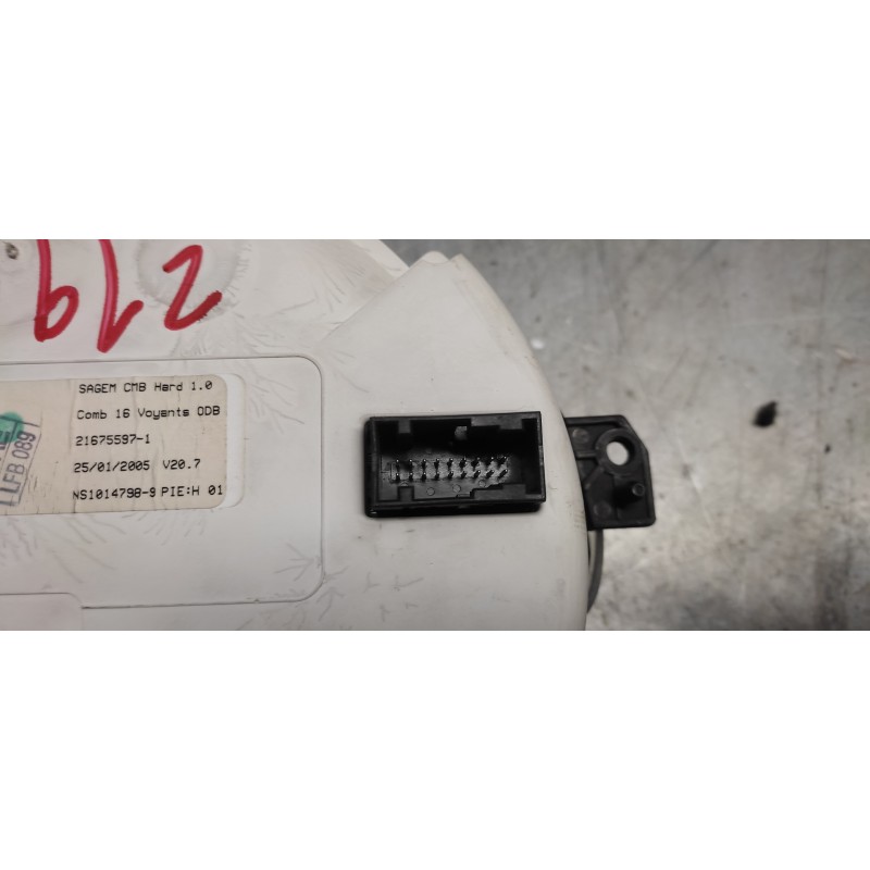 Recambio de cuadro instrumentos para citroën c3 1.4 hdi sx plus referencia OEM IAM 9652008280 NS10147989 216755971