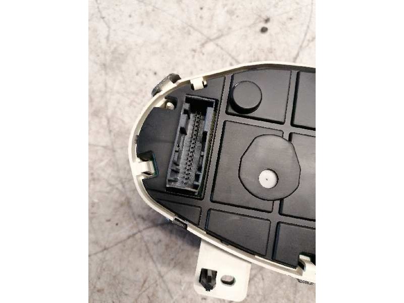 Recambio de cuadro instrumentos para ford fiesta (cb1) econetic referencia OEM IAM 8A6T10849GC A121448800 