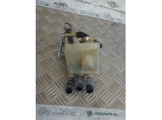 Recambio de deposito liquido de frenos para nissan trade 100 3.0 turbodiesel referencia OEM IAM   