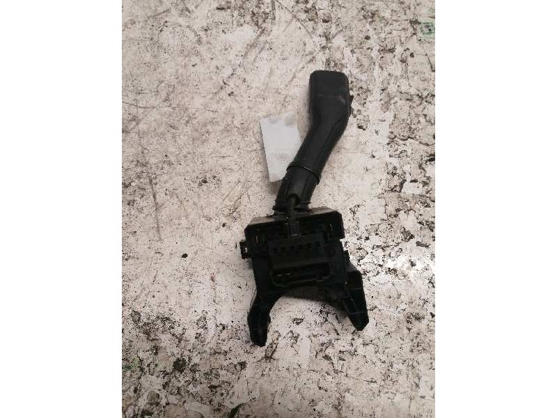 Recambio de mando limpia para audi a3 (8l) 1.8 20v referencia OEM IAM 4B0953503F 8/2 PINS 