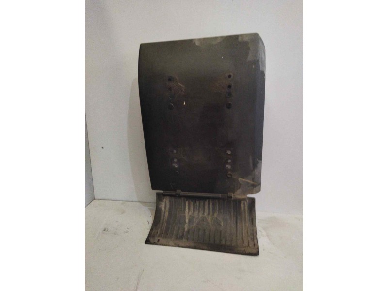 Recambio de guardabarros delantero derecho para man l2000 9.153-10.224 euroi/ii referencia OEM IAM   