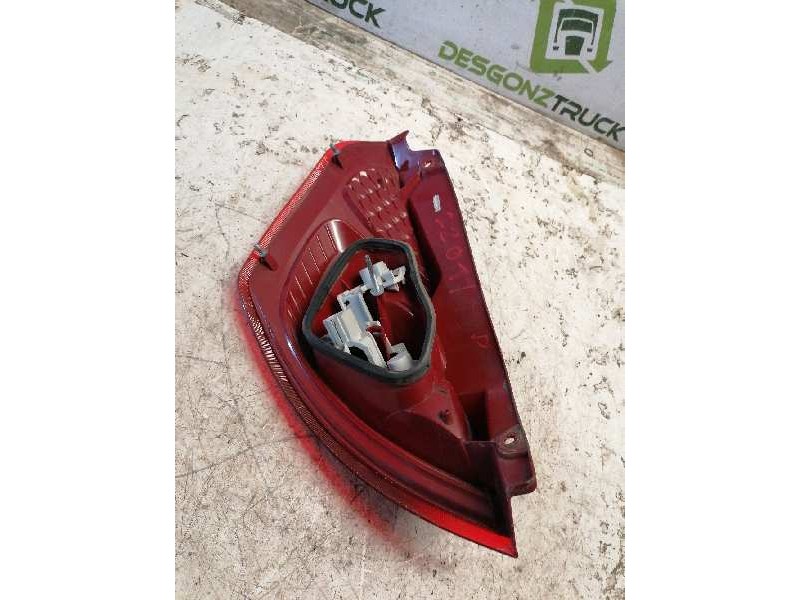 Recambio de piloto trasero derecho para ford fiesta (cb1) econetic referencia OEM IAM   5 PINS