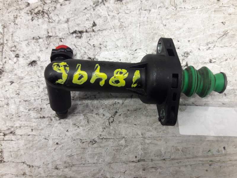 Recambio de bombin embrague para seat ibiza (6l1) fresh referencia OEM IAM 6Q0721261D  