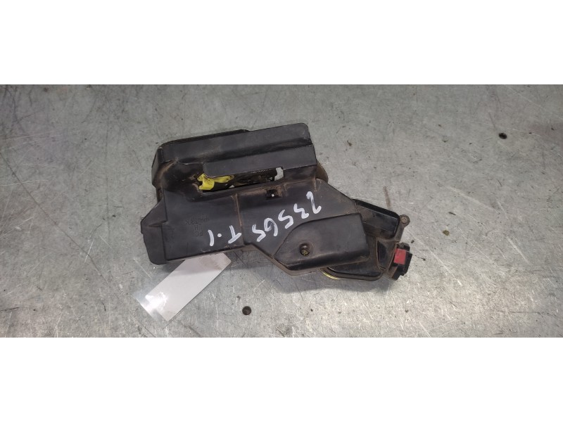 Recambio de cerradura puerta trasera izquierda para hyundai matrix (fc) 1.6 gls referencia OEM IAM   5 PINS